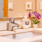 Parrot's House Apartmán