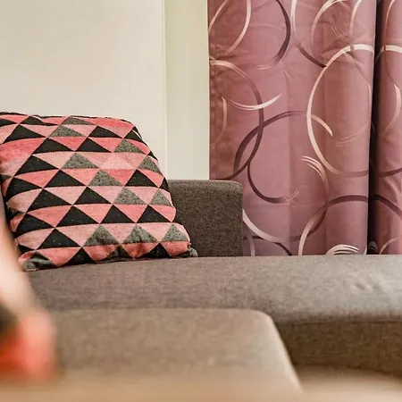 Διαμέρισμα Parrot's House