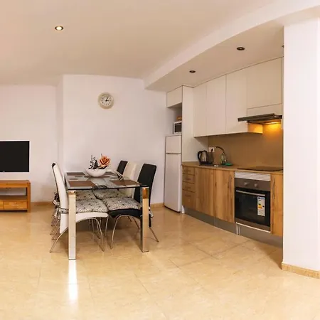 Parrot's House Apartment Lloret de Mar