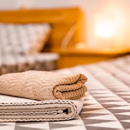 Διαμέρισμα Parrot's House *