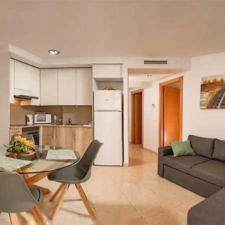 Parrot's House Apartment Lloret de Mar